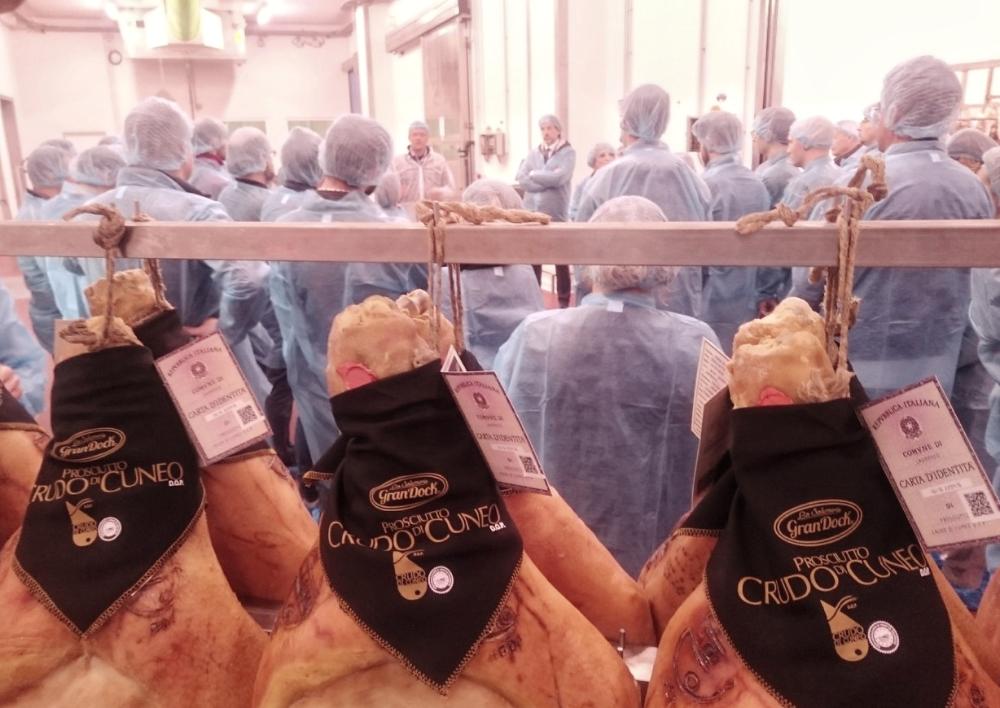 WorkShop del Crudo di Cuneo: Carni Dock apre le porte.